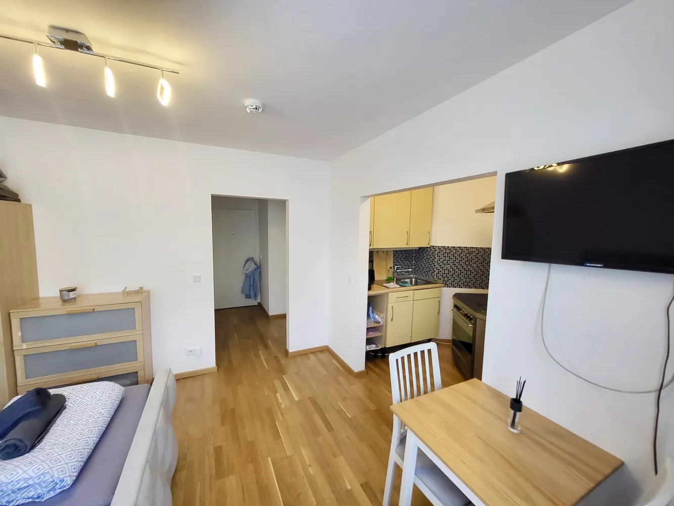 1 Zimmer Wohnung mit 25 m² in Düsseldorf – Bild 7