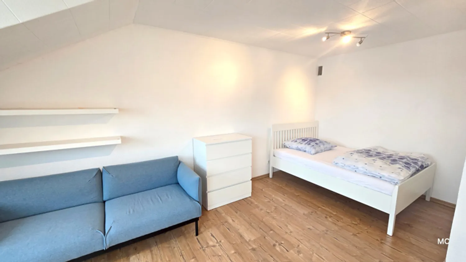 1 Zimmer Wohnung mit 32 m² in Düsseldorf – Bild 3