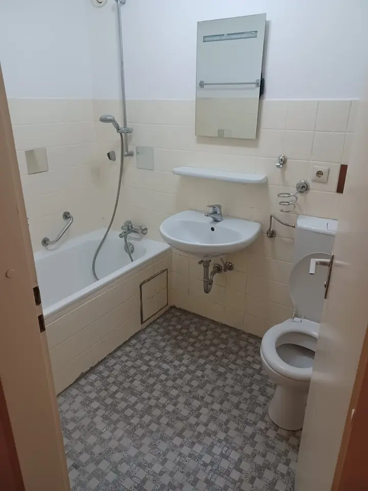 2 Zimmer Wohnung mit 40 m² in Augsburg – Bild 6
