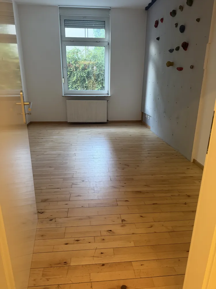 3 Zimmer Wohnung mit 89 m² in Frankfurt am Main – Bild 3