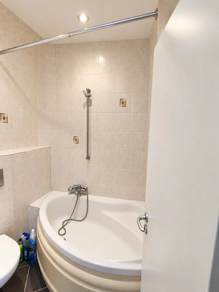2 room apartment with 50 m² in Cologne – Photo 12