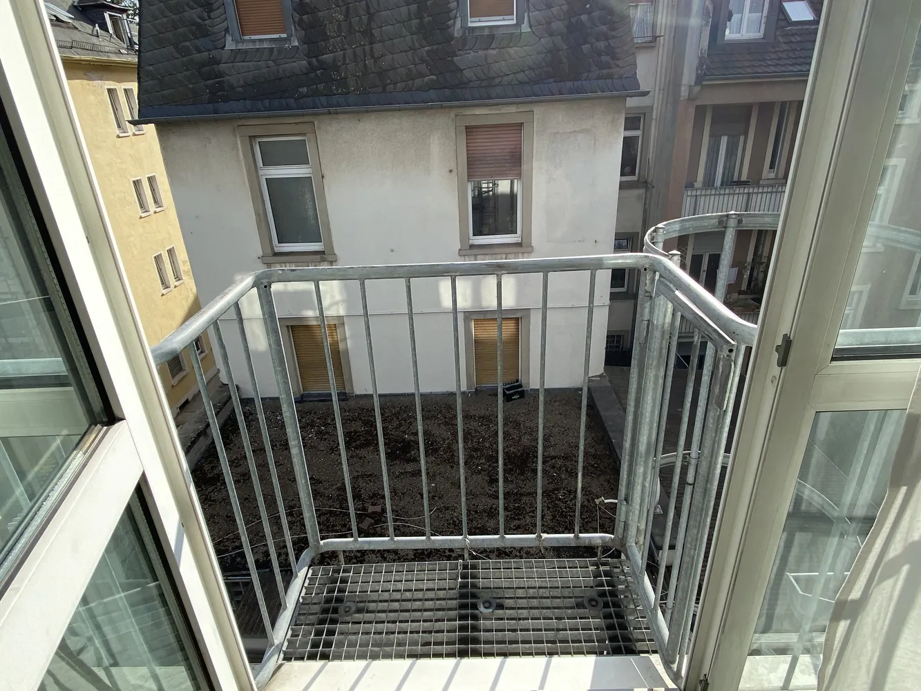 4 Zimmer Wohnung mit 81 m² in Frankfurt am Main – Bild 10