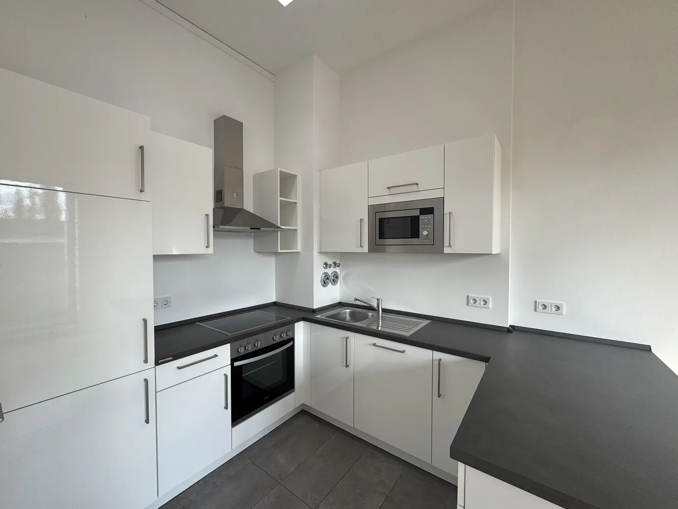 2 room apartment with 58 m² in Berlin – Photo 9