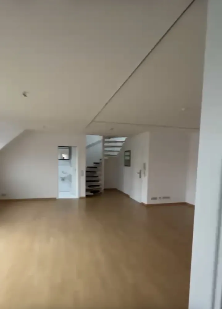 4 Zimmer Wohnung mit 136 m² in Karlsruhe – Bild 5