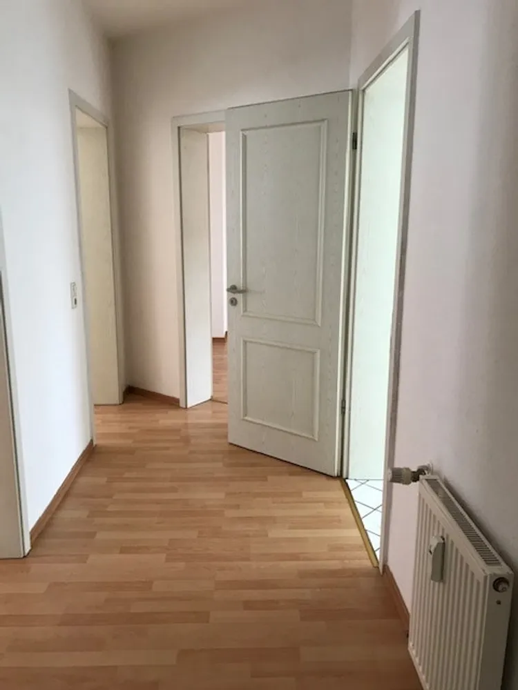 3 Zimmer Wohnung mit 74 m² in Halle (Saale) – Bild 4