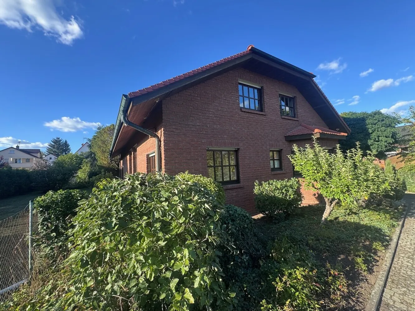 5 room house with 176 m² in Rodgau – Photo 1