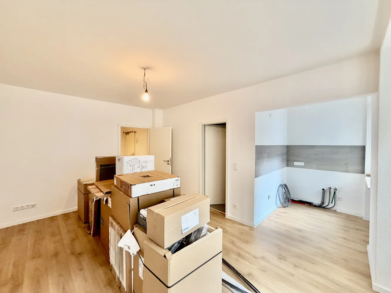 1 Zimmer Wohnung mit 30 m² in Düsseldorf – Bild 2
