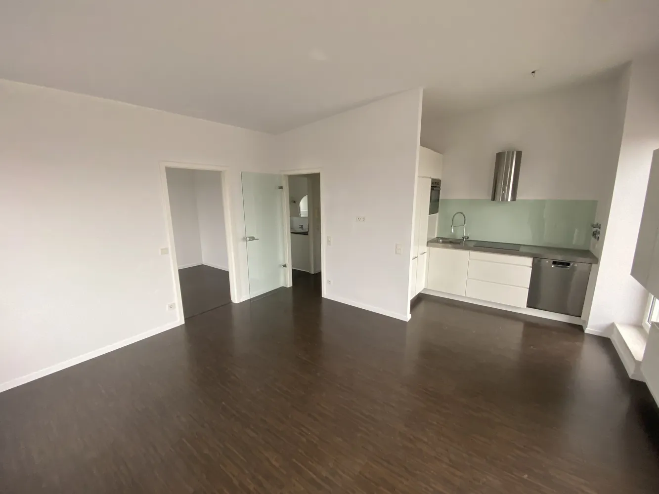 2 Zimmer Wohnung mit 49 m² in Köln – Bild 2