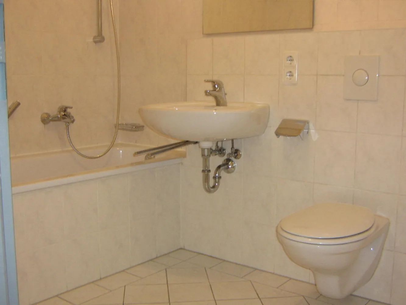 3 Zimmer Wohnung mit 90 m² in München – Bild 3