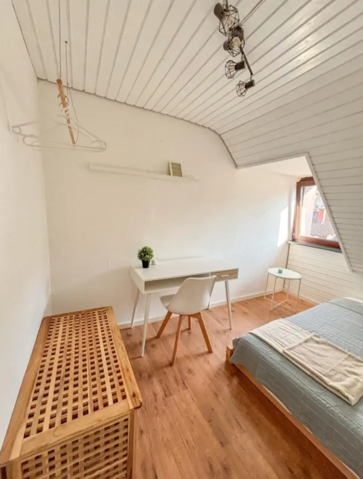 WG-Zimmer mit 11 m² in Stuttgart – Bild 3