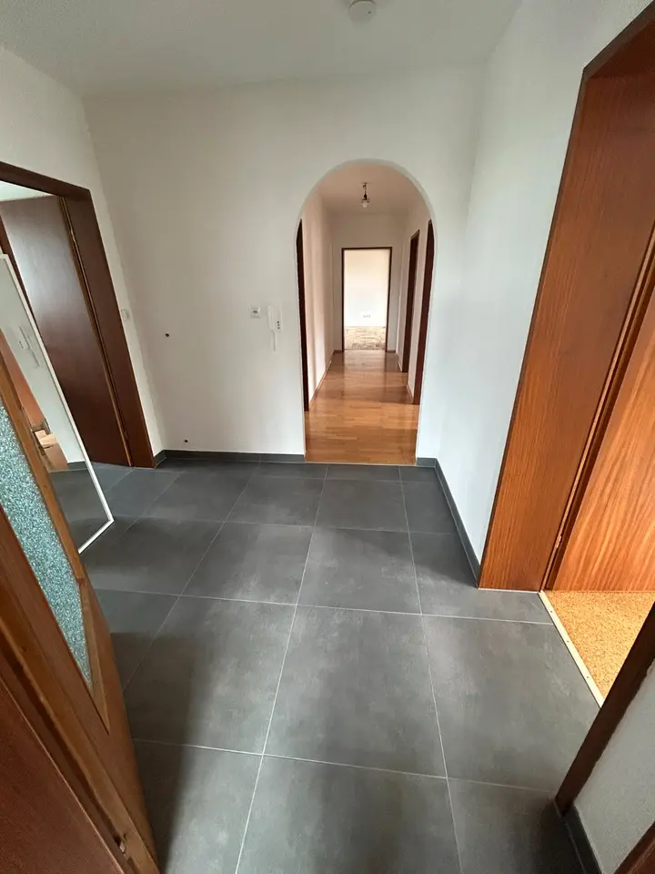 4 Zimmer Wohnung mit 110 m² in Miltenberg – Bild 3