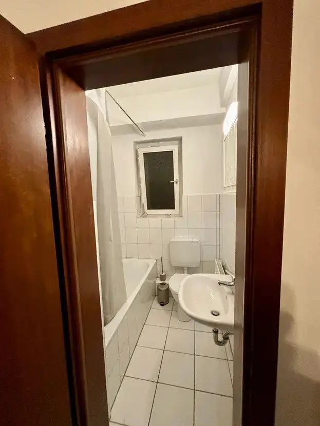 WG-Zimmer mit 39 m² in Düsseldorf – Bild 5