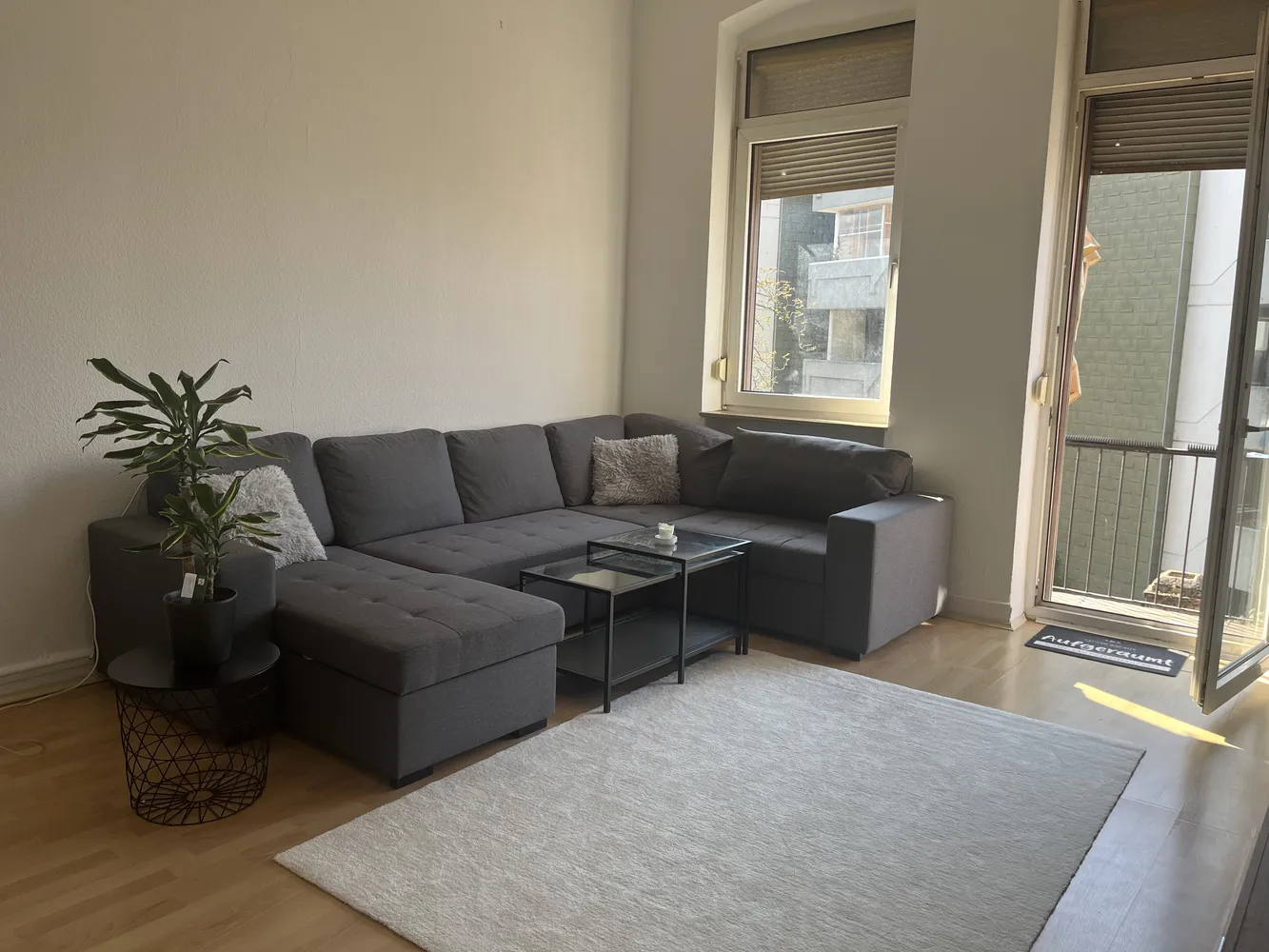 2 Zimmer Wohnung mit 75 m² in Mannheim – Bild 2