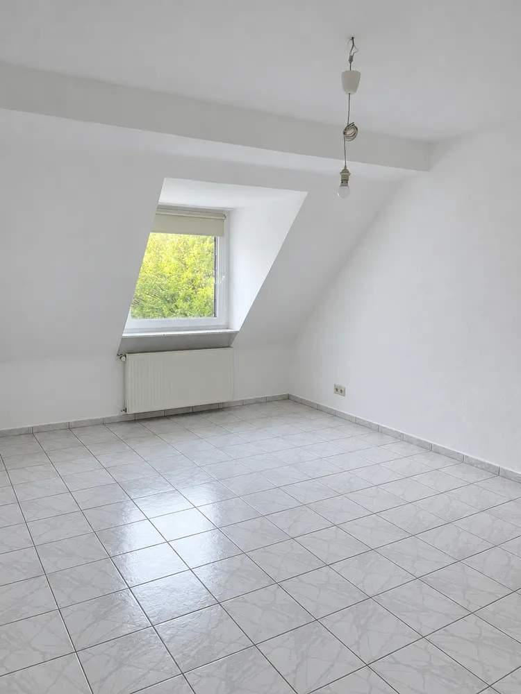 2 Zimmer Wohnung mit 65 m² in Essen – Bild 2