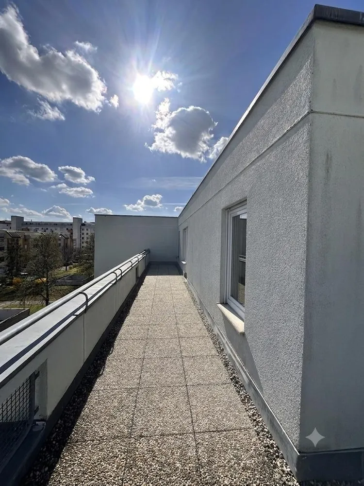 2 Zimmer Wohnung mit 76 m² in Karlsruhe – Bild 1