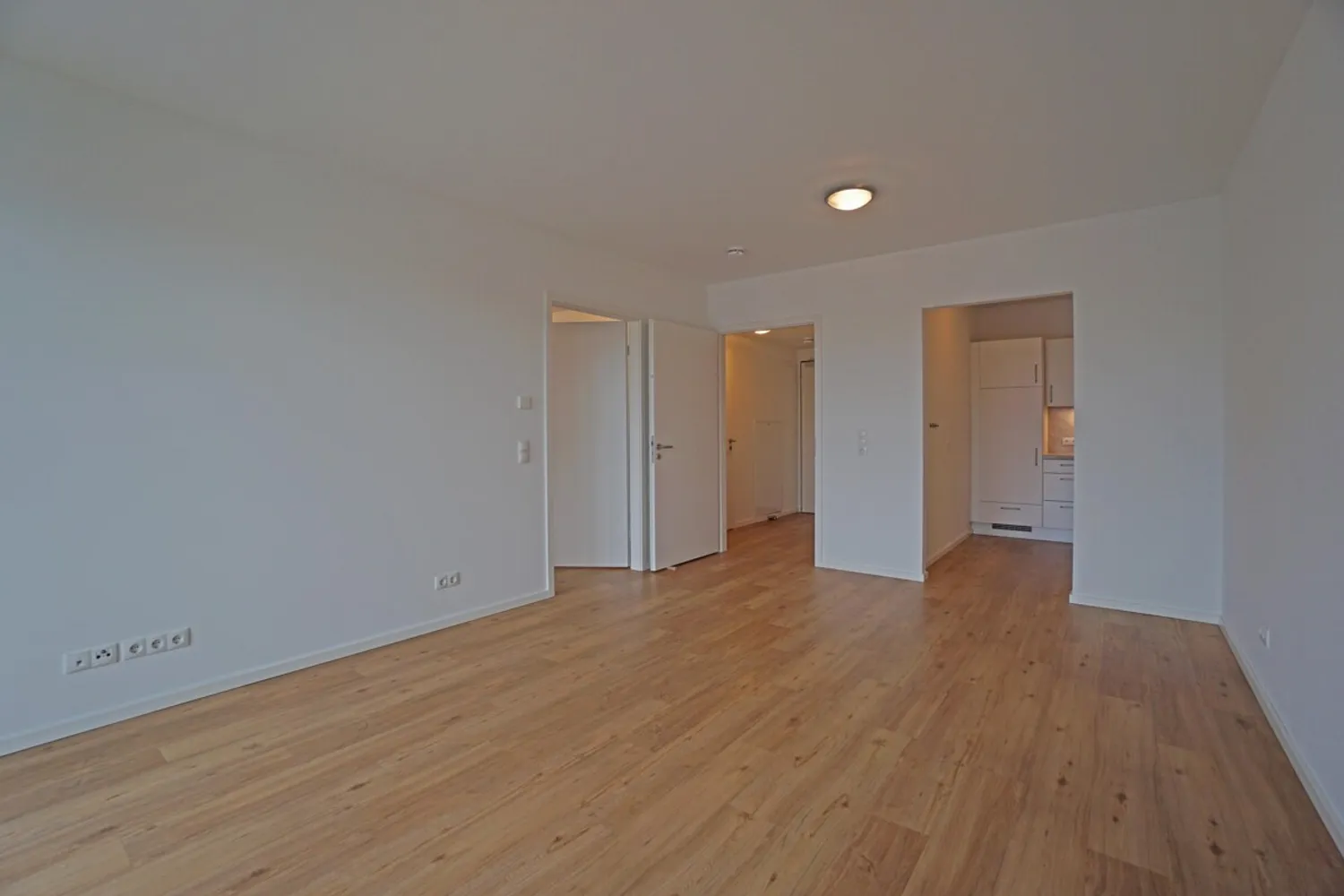 2 Zimmer Wohnung mit 59 m² in Elmshorn – Bild 3