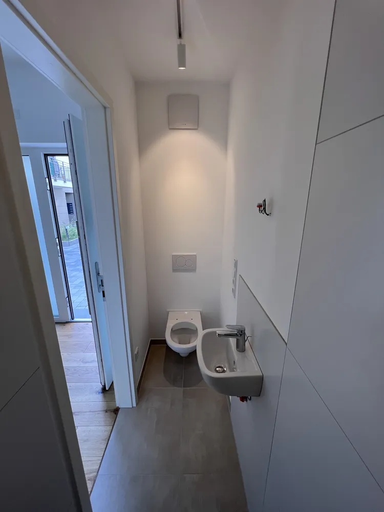 4 Zimmer Wohnung mit 100 m² in Frankfurt am Main – Bild 9