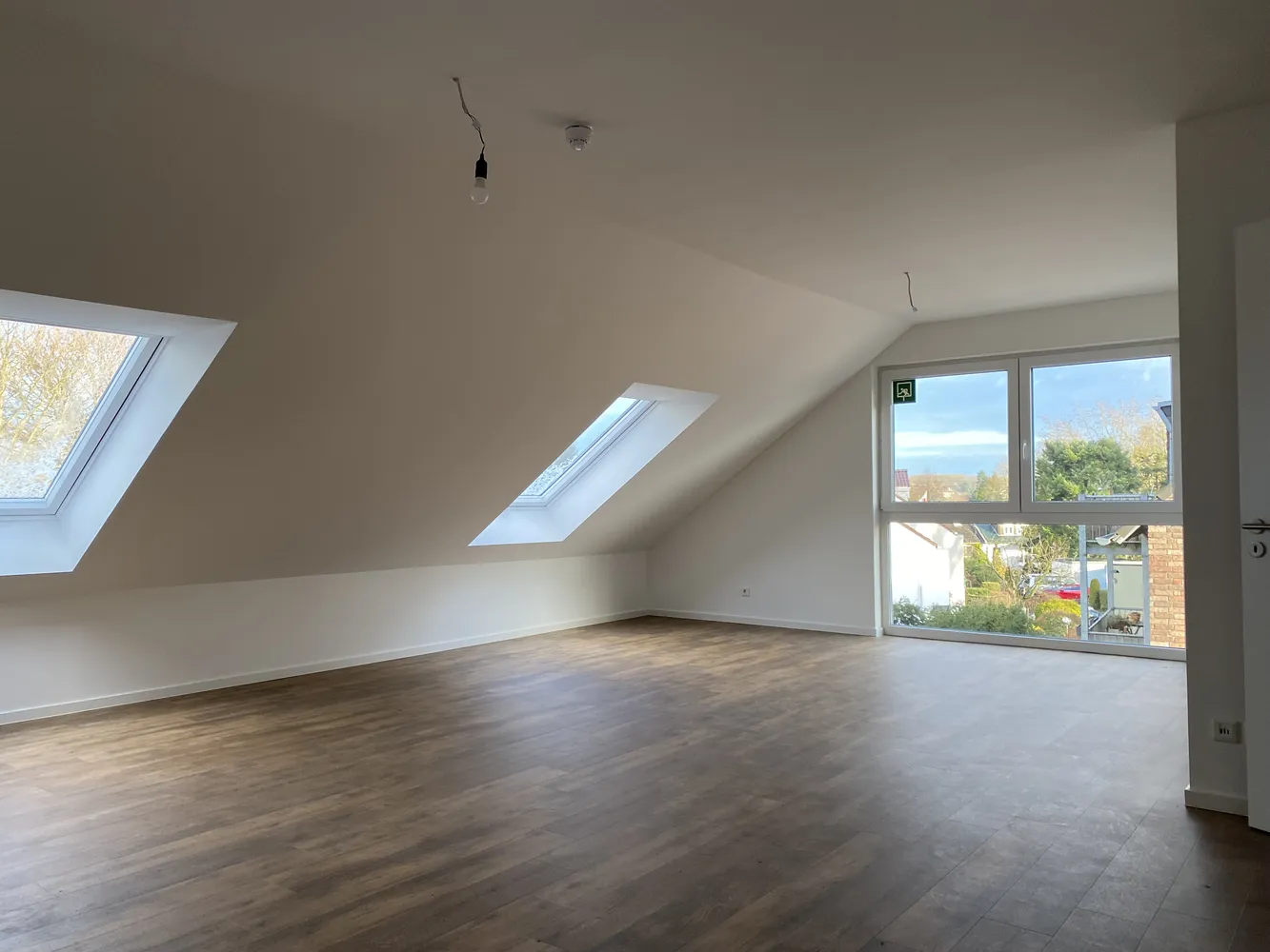 2 Zimmer Wohnung mit 64 m² in Köln – Bild 2