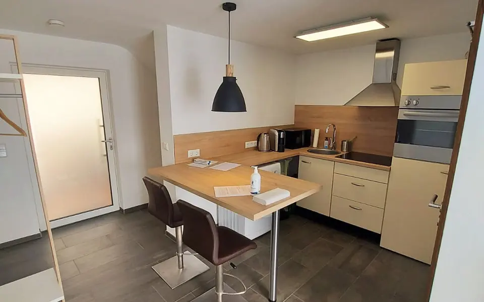Shared room with 30 m² in Stuttgart – Photo 3