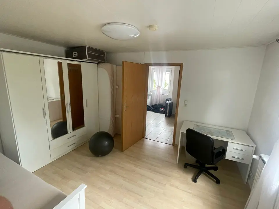 4 Zimmer Haus mit 108 m² in Wiesbaden – Bild 4