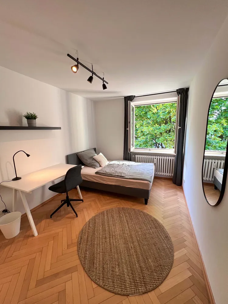 WG-Zimmer mit 13 m² in München – Bild 2