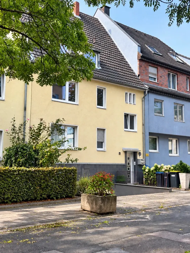 3 room apartment with 80 m² in Cologne – Photo 1