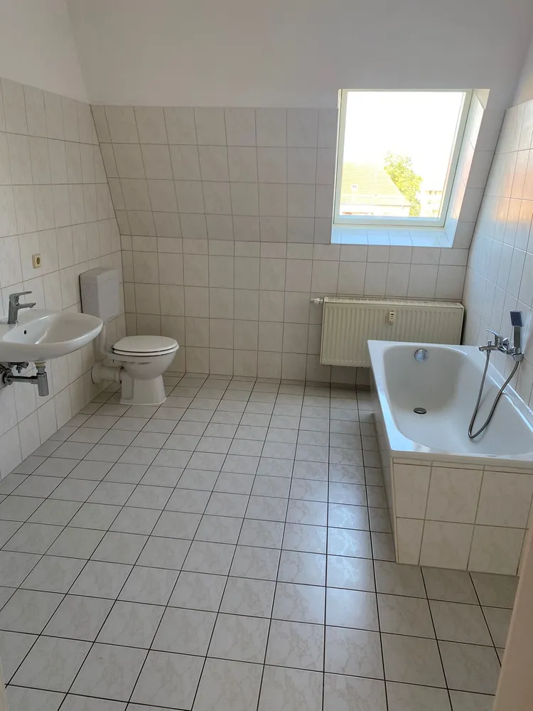 2 Zimmer Wohnung mit 65 m² in Wurzen – Bild 4