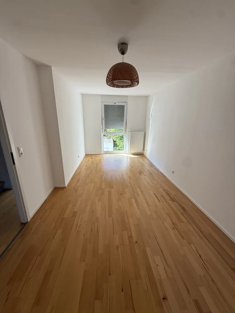 6 Zimmer Haus mit 134 m² in Frankfurt am Main – Bild 9