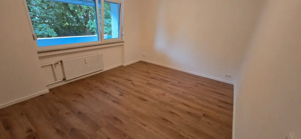 4 Zimmer Wohnung mit 105 m² in Regensburg – Bild 2