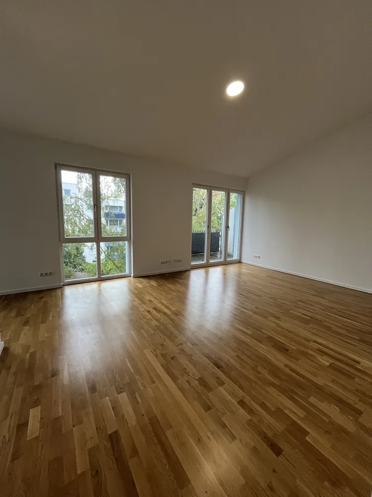 4 Zimmer Wohnung mit 105 m² in Berlin – Bild 2