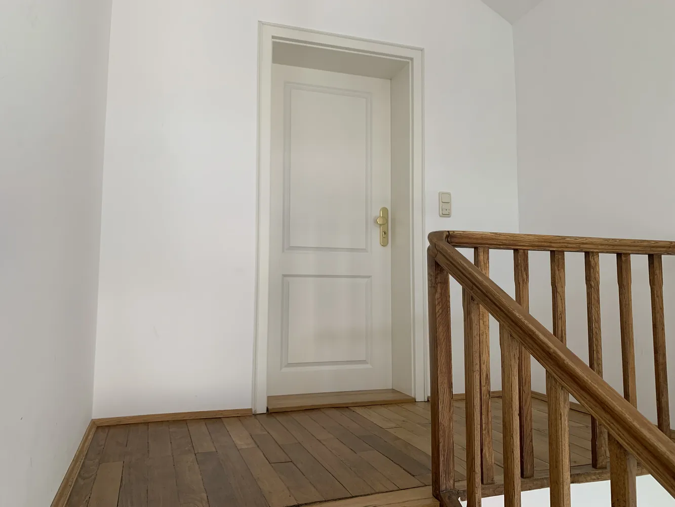 4 Zimmer Wohnung mit 110 m² in München – Bild 1