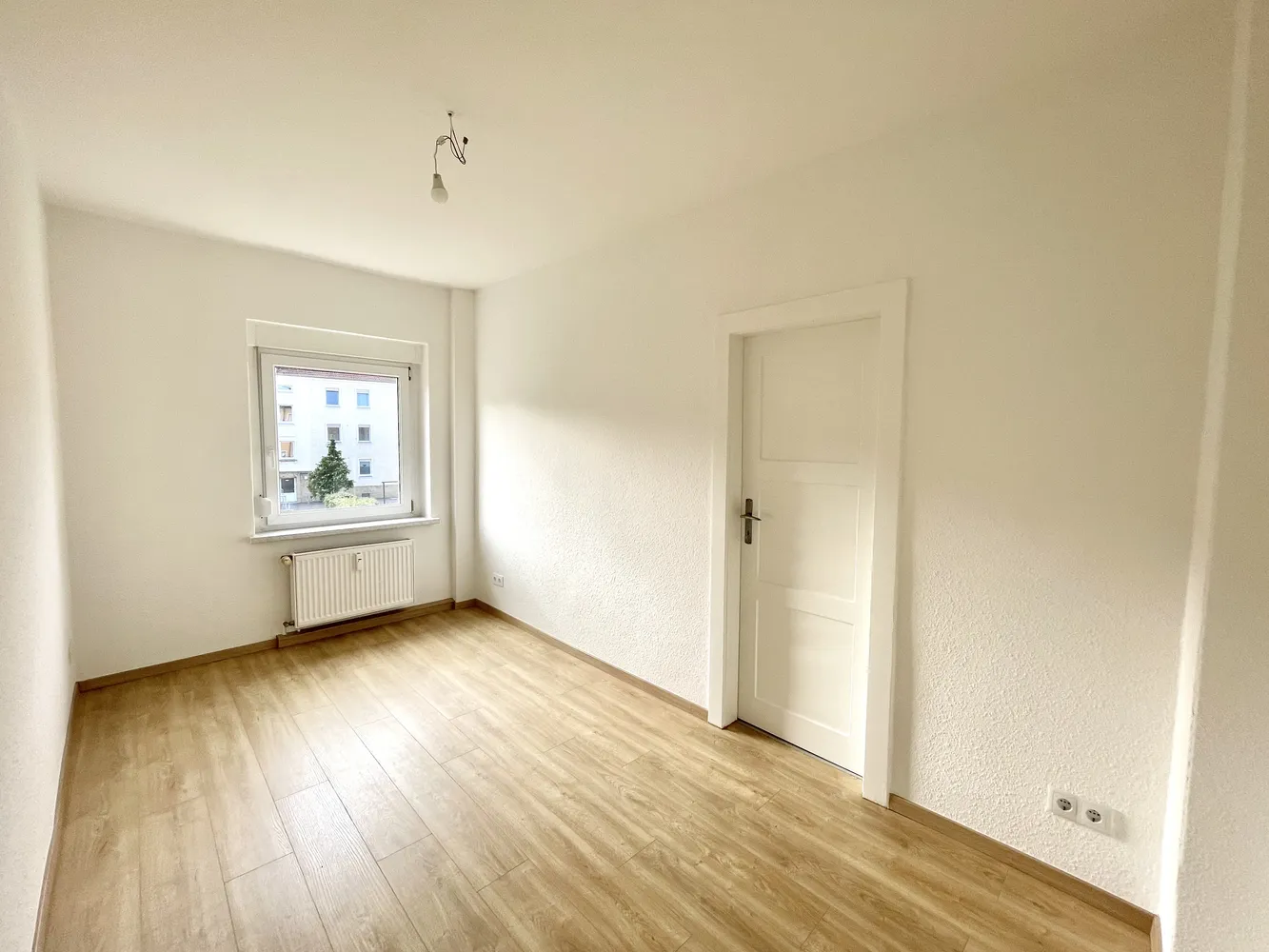 3 room apartment with 62 m² in Bitterfeld-Wolfen – Photo 4