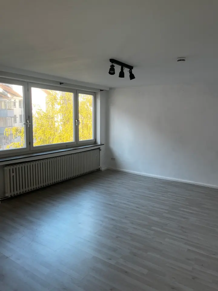 4 Zimmer Wohnung mit 92 m² in Hildesheim – Bild 1