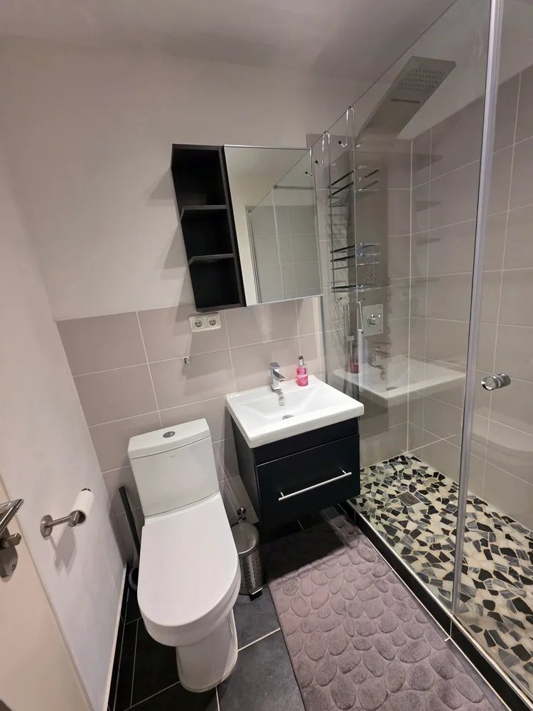 2 Zimmer Wohnung mit 54 m² in München – Bild 6