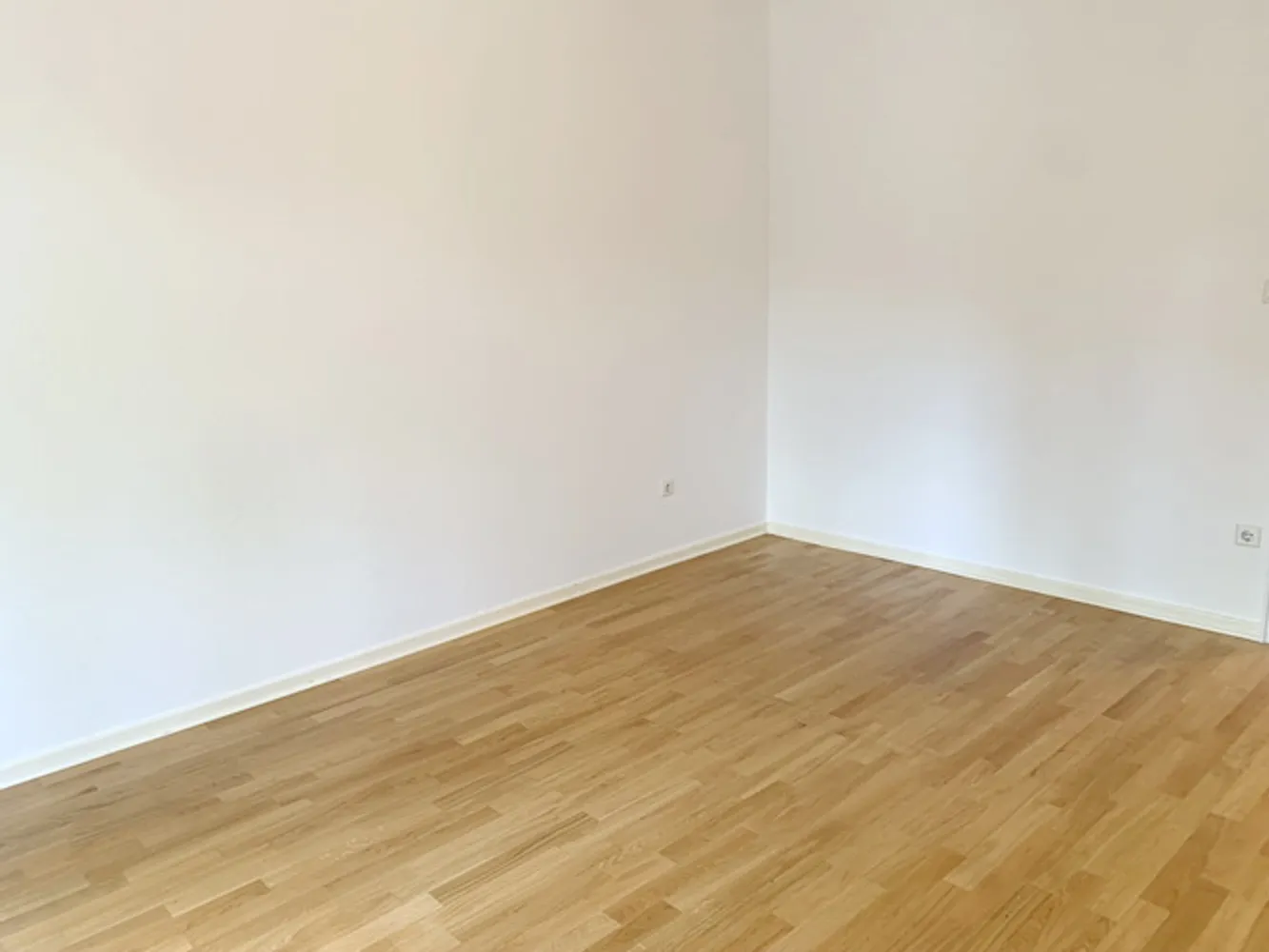 4 Zimmer Wohnung mit 94 m² in Düsseldorf – Bild 8