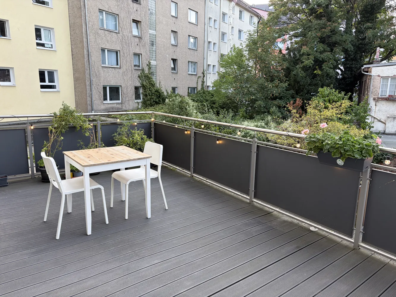 2 Zimmer Wohnung mit 70 m² in Frankfurt am Main – Bild 3