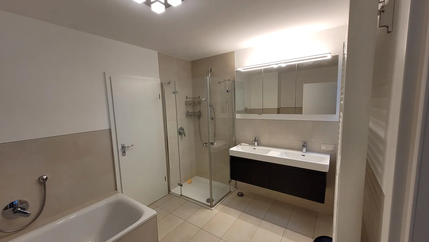5 room apartment with 138 m² in Hofheim am Taunus – Photo 2