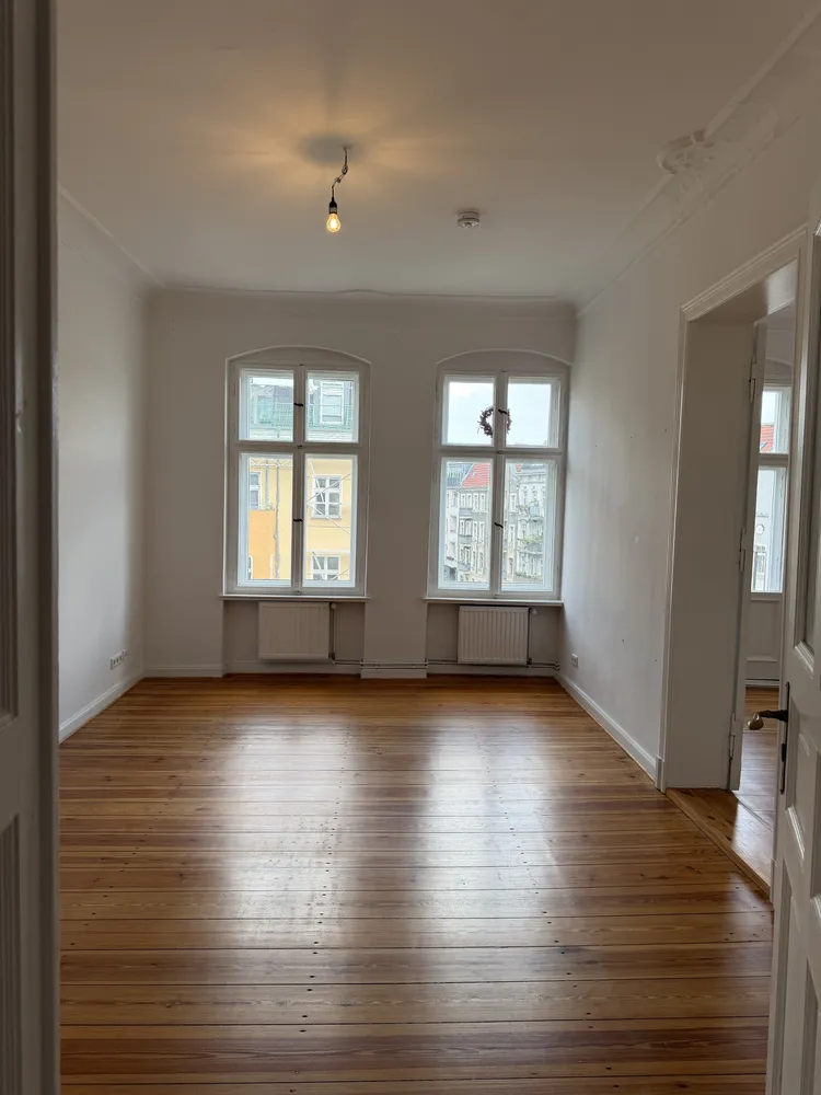 2 Zimmer Wohnung mit 75 m² in Berlin – Bild 2