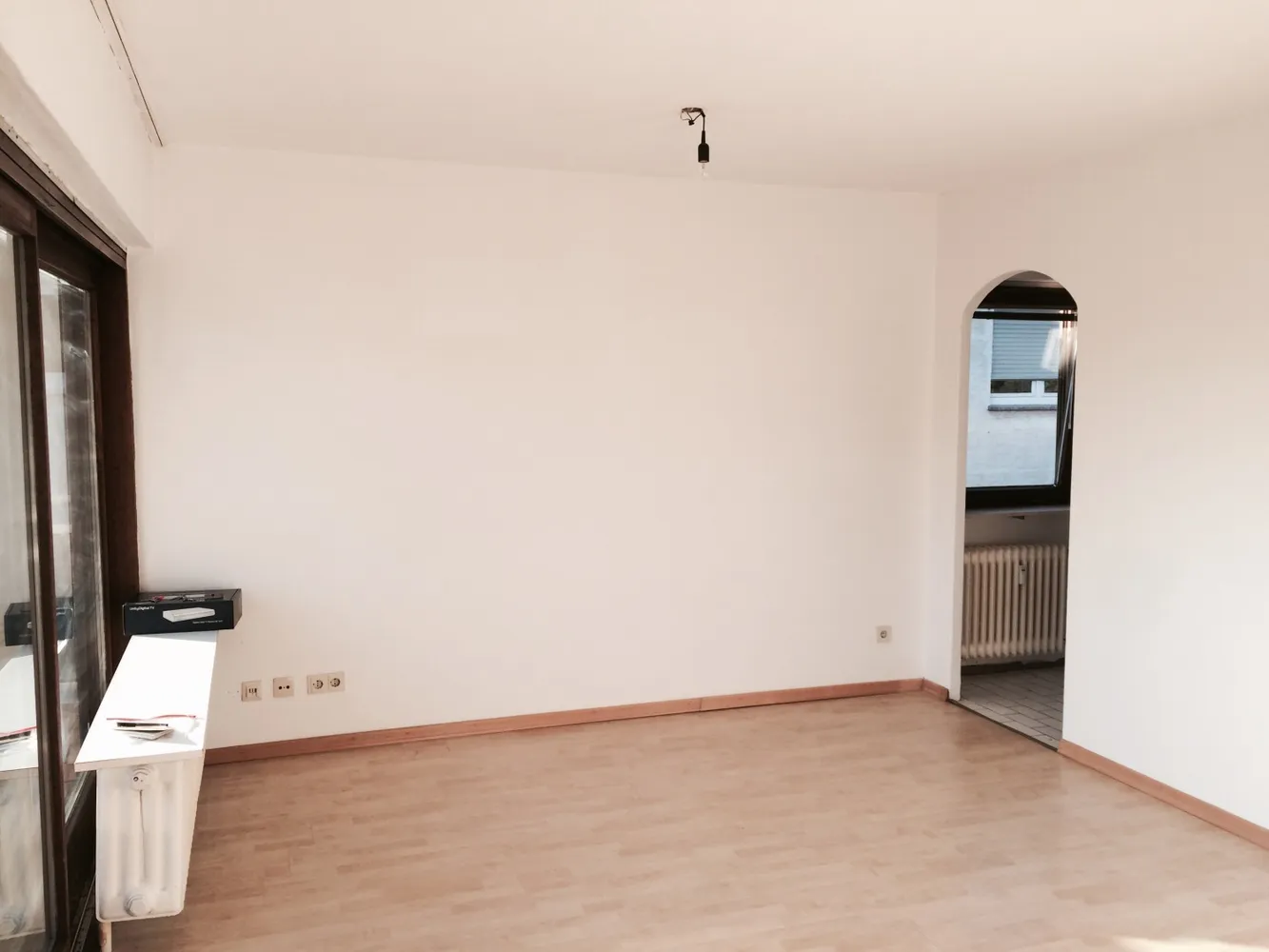 2 Zimmer Wohnung mit 40 m² in Wiesbaden – Bild 2