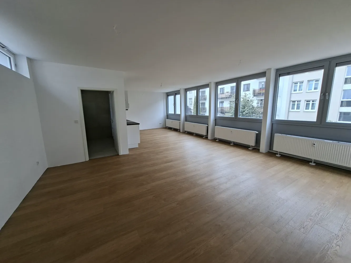 2 Zimmer Wohnung mit 72 m² in Hannover – Bild 2
