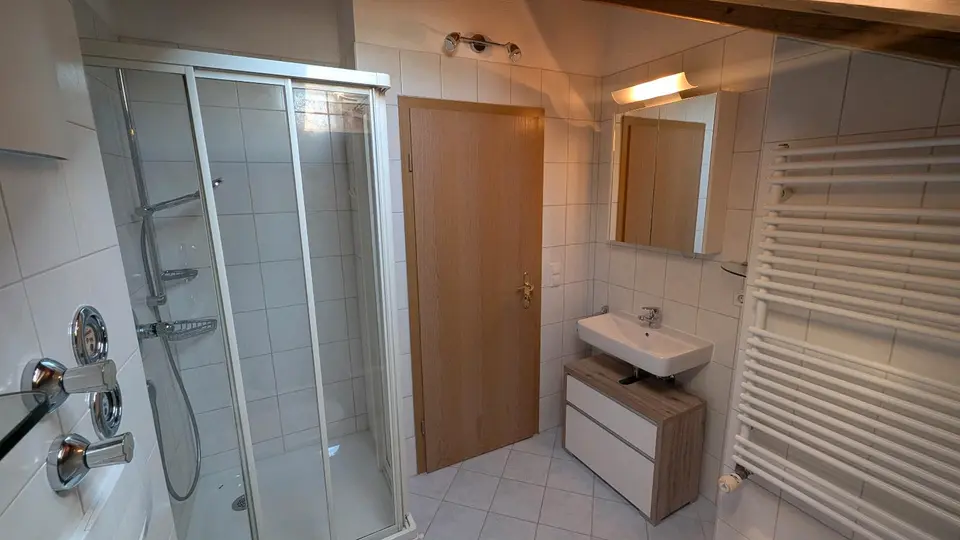 3 Zimmer Wohnung mit 100 m² in Traunstein – Bild 5