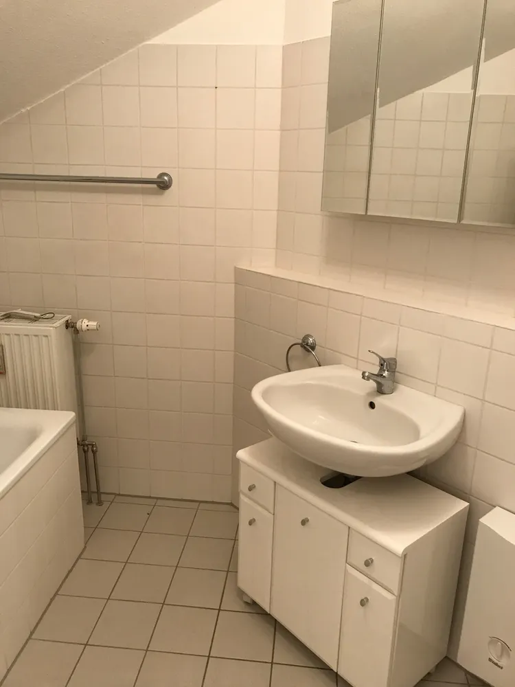 2 Zimmer Wohnung mit 50 m² in Neuss – Bild 3