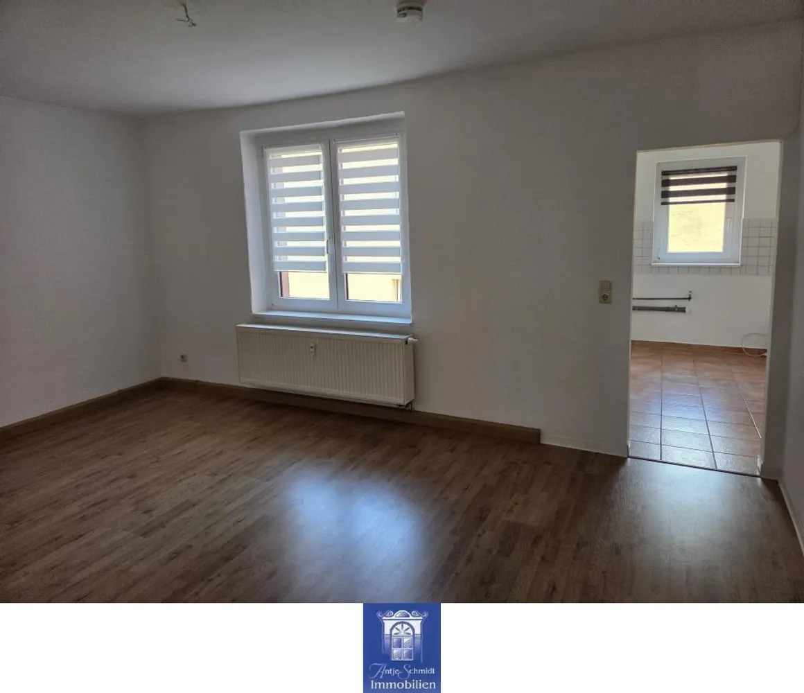4 Zimmer Wohnung mit 69 m² in Riesa – Bild 1