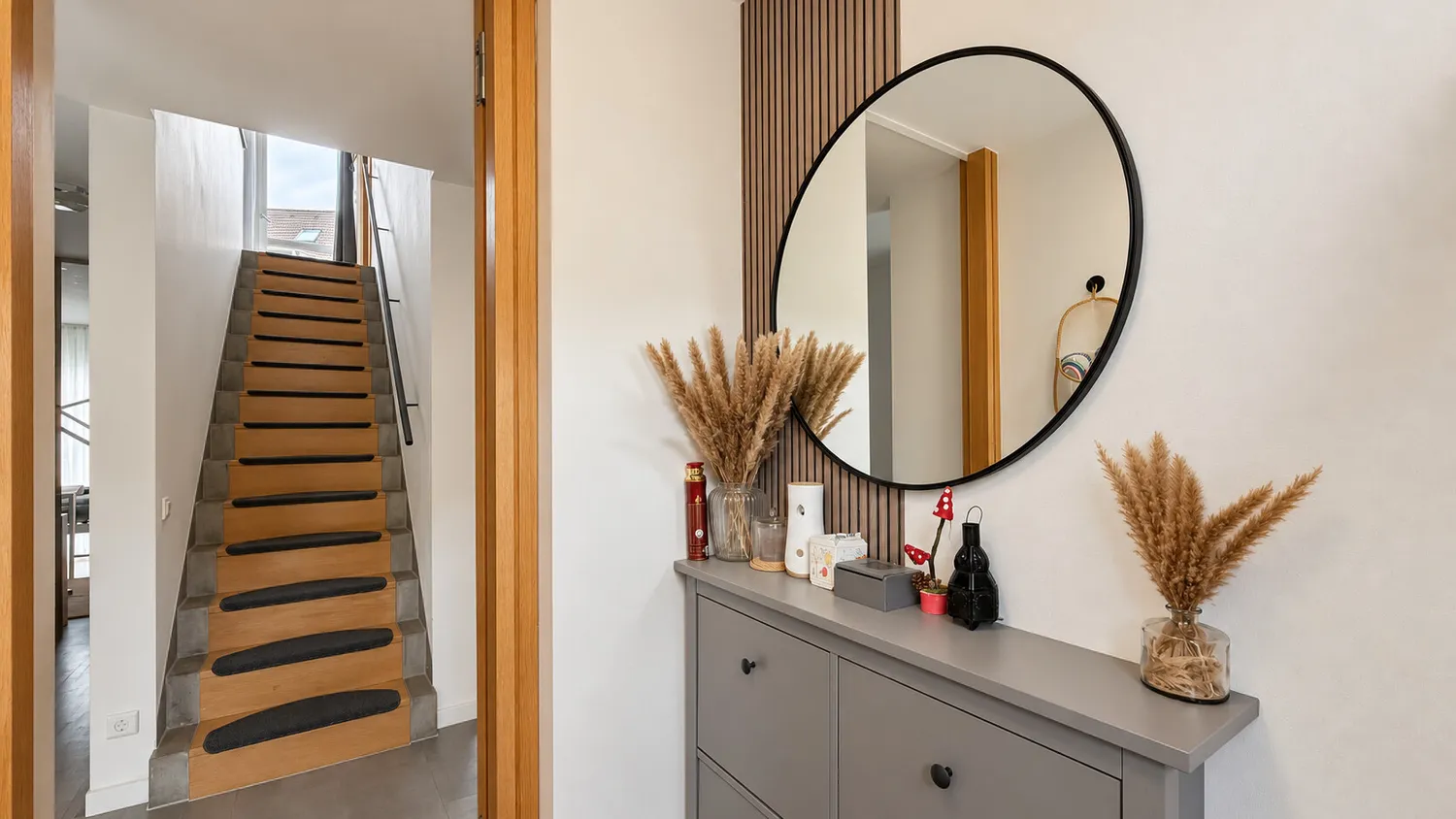 5 Zimmer Wohnung mit 120 m² in Düsseldorf – Bild 7