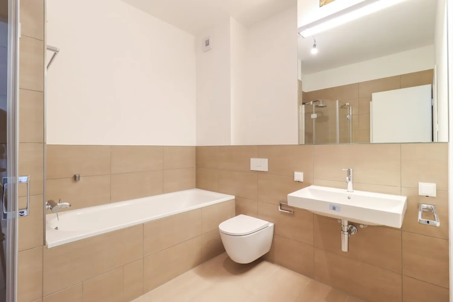2 Zimmer Wohnung mit 70 m² in Frankfurt am Main – Bild 6