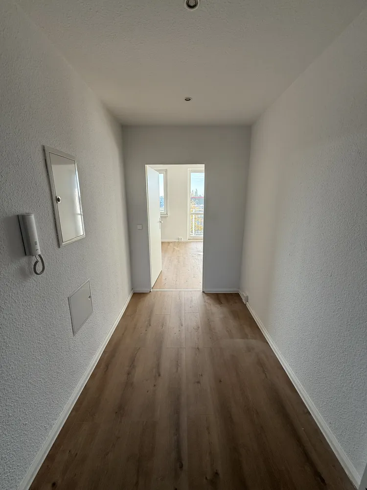 1 Zimmer Wohnung mit 58 m² in Halle (Saale) – Bild 2