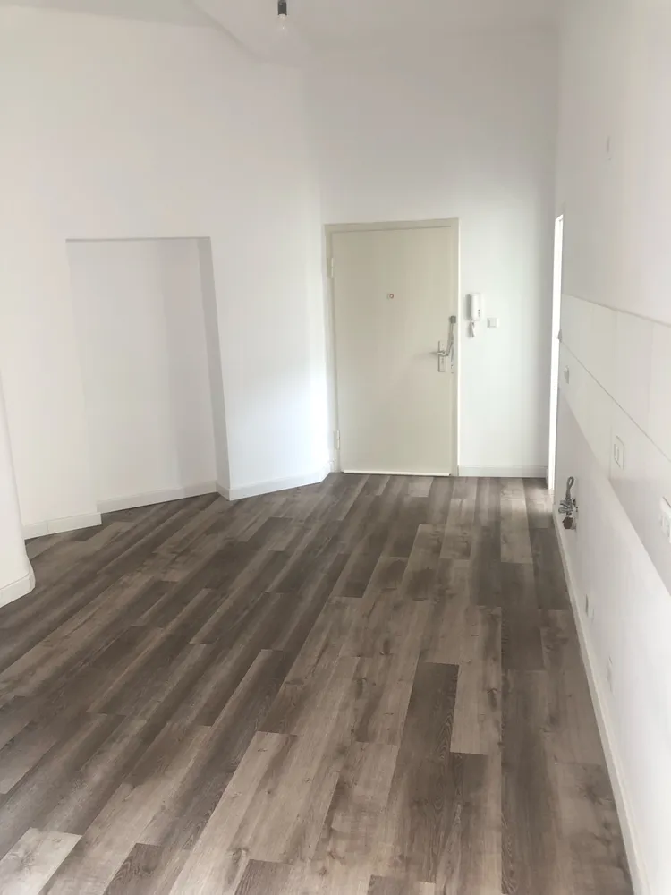 3 Zimmer Wohnung mit 85 m² in Düsseldorf – Bild 2