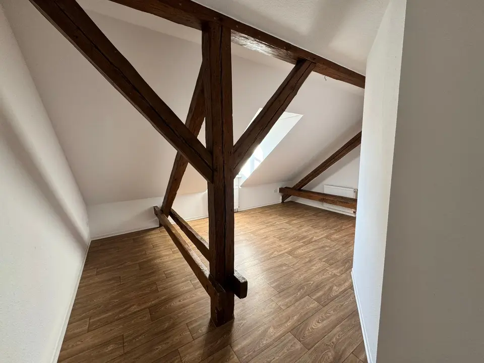4 Zimmer Wohnung mit 117 m² in Görlitz – Bild 2
