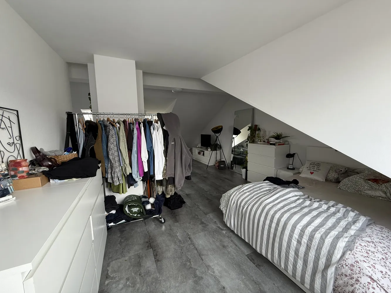 1 Zimmer Wohnung mit 50 m² in Stuttgart – Bild 2