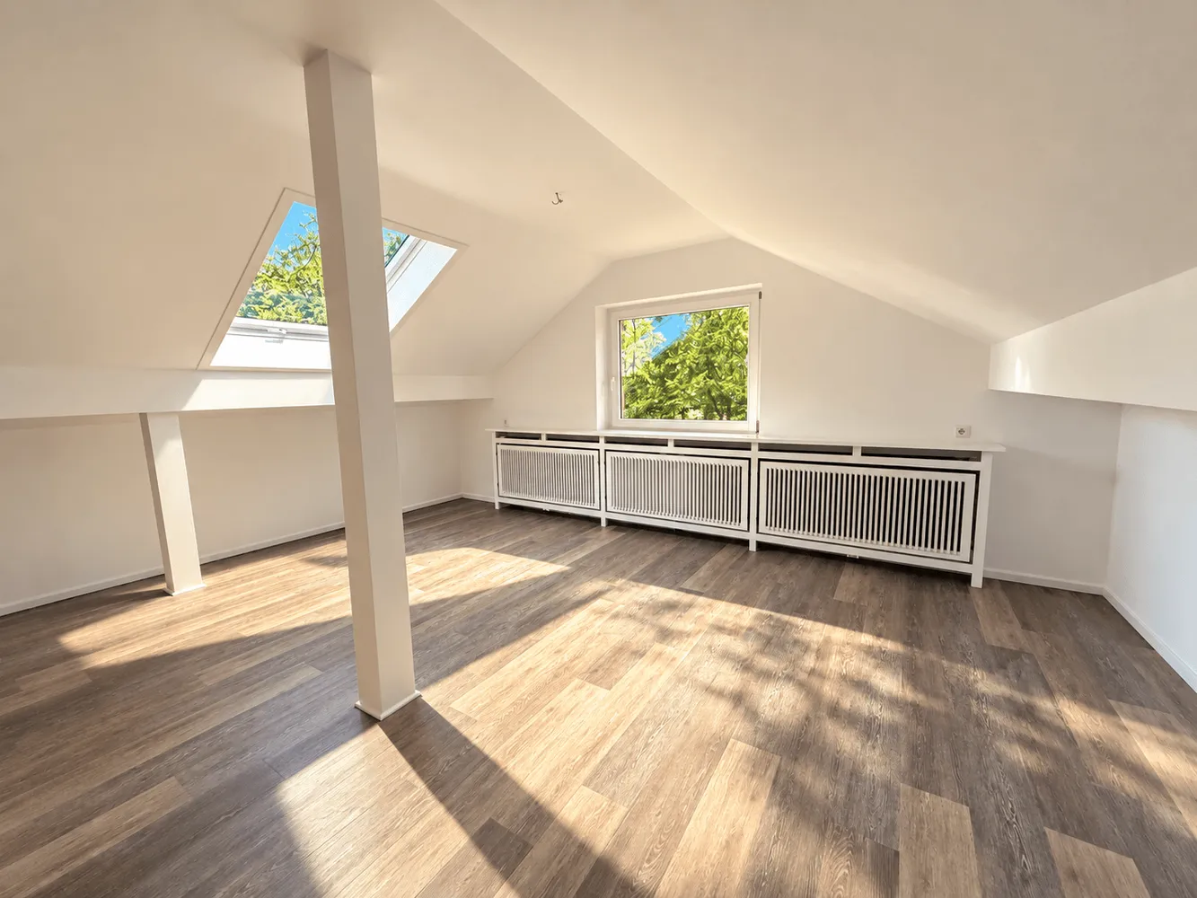 2 Zimmer Wohnung mit 73 m² in Hamburg – Bild 2